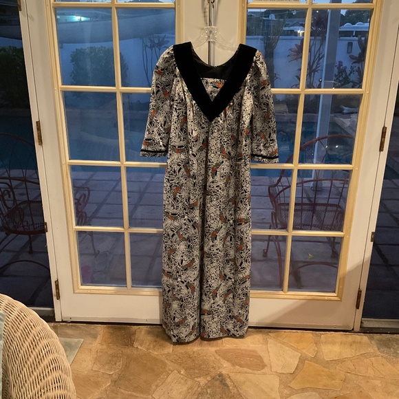 Liberty House Dresses & Skirts - Liberty House Hawaii Vintage Muumuu Size 12/Large
